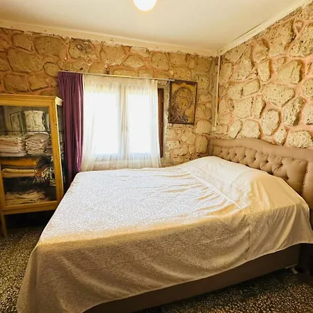 Denize Sifir-otantik Tas Ev Villa *