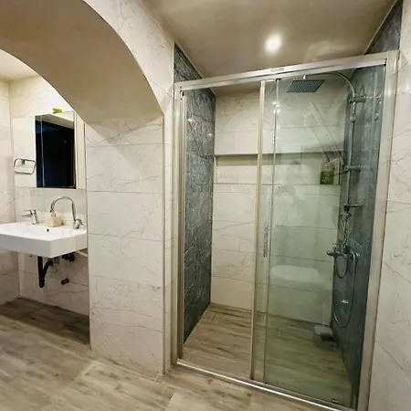 Villa Denize Sifir-otantik Tas Ev Çeşme